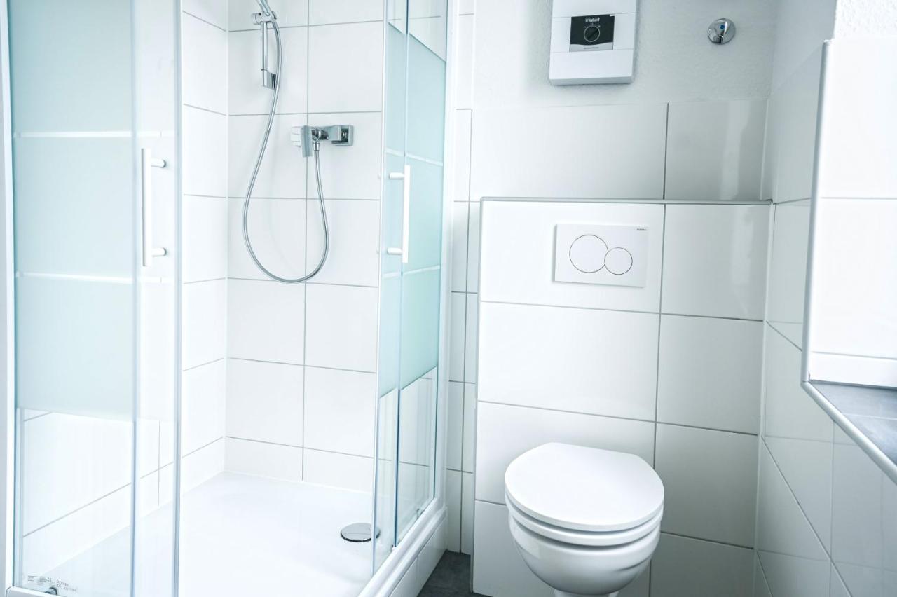 50Qm Apartment In Krefeld Zentral Gelegen Mit Hohen Decken - Beuys Apartments - Krefeld Zewnętrze zdjęcie