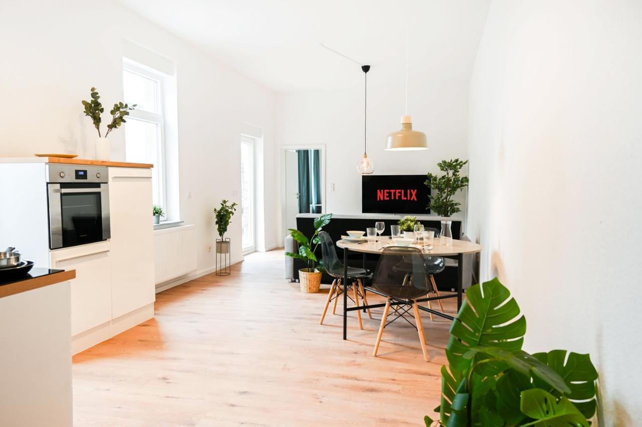 50Qm Apartment In Krefeld Zentral Gelegen Mit Hohen Decken - Beuys Apartments - Krefeld Zewnętrze zdjęcie